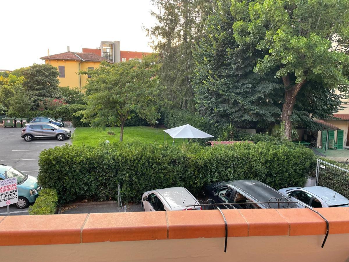 Fagiano Lägenhet Lucca Exteriör bild